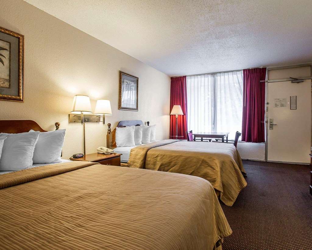 Quality Inn Suwanee I-85 Oda fotoğraf